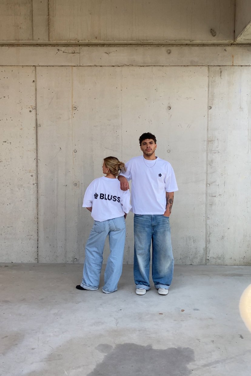 STAMP TEE